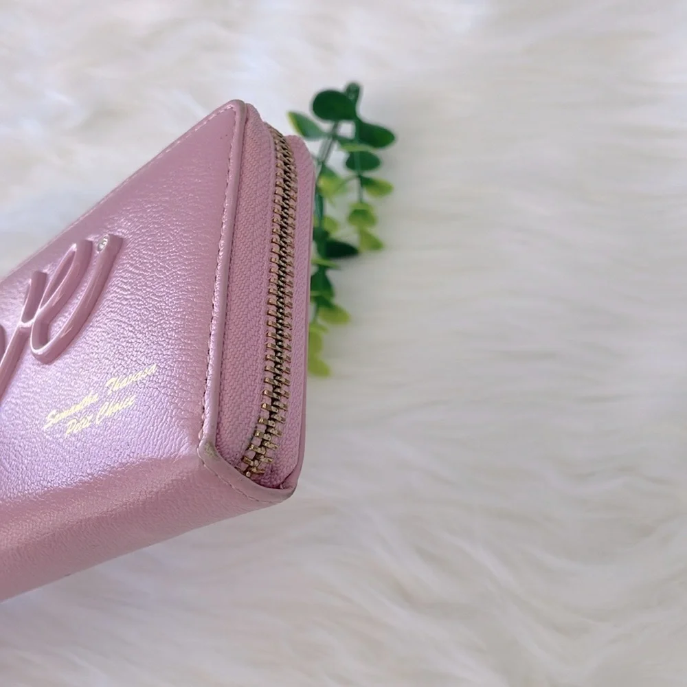 Samantha Thavasa Pink “Love”‎ Zippy Wallet